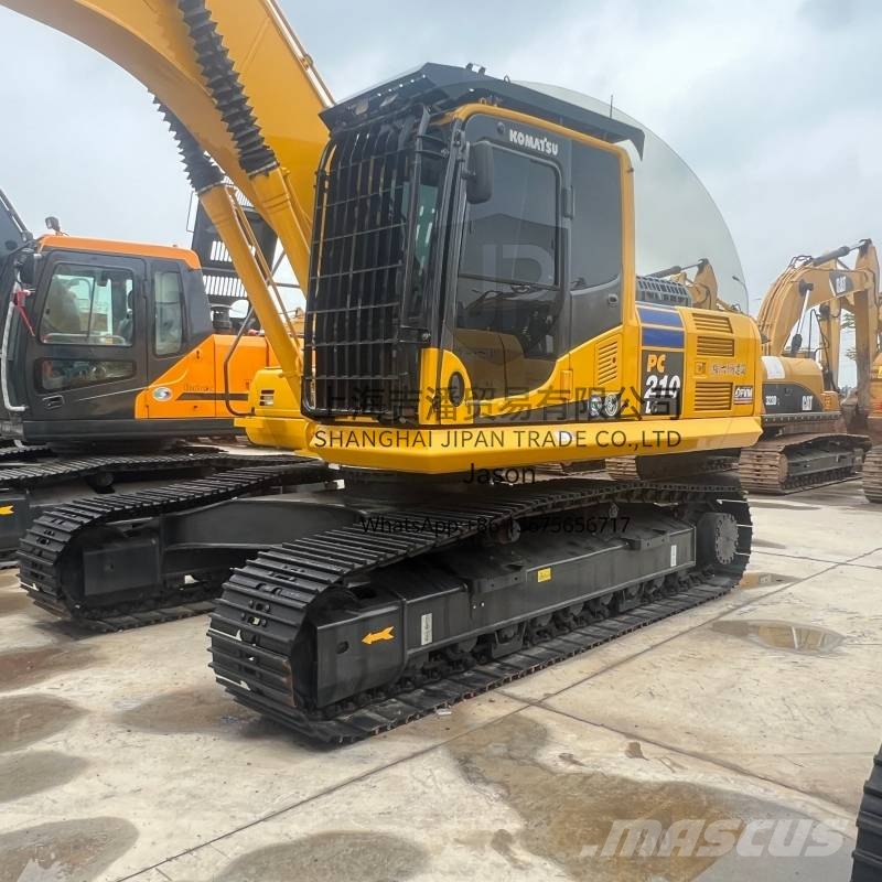 Komatsu PC 210 履带挖掘机