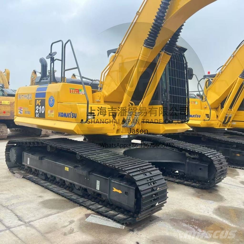 Komatsu PC 210 履带挖掘机