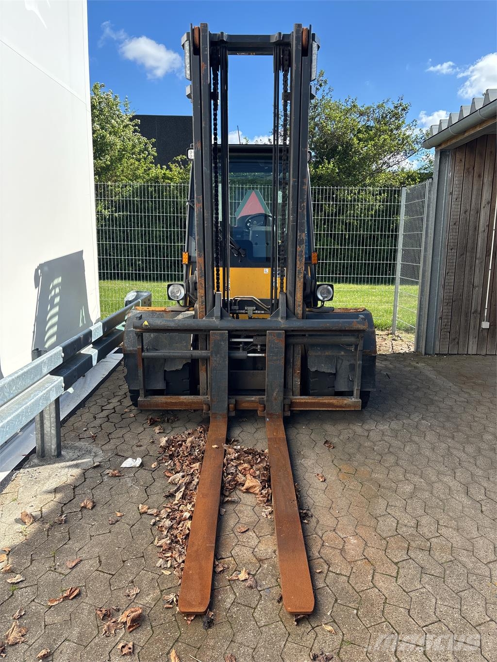 UniCarriers GX2-50H Diesel forklifts