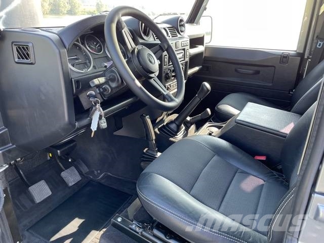 Land Rover Defender 90 Grey X Tech Fashion Grey 2013 PKWs