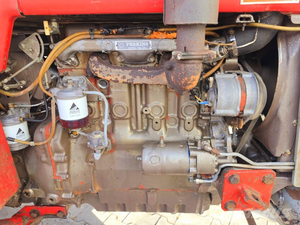 Massey Ferguson 168 Traktorit