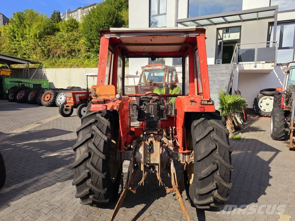 Massey Ferguson 168 Traktorit
