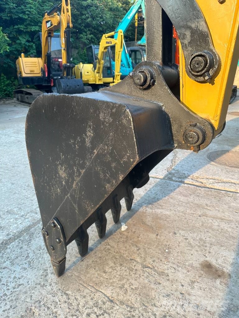 CAT CAT307D Mini rýpadlá < 7t
