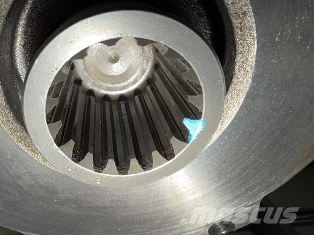 Volvo EC 750 HYDRAULIC TRAVEL MOTOR Hidraulika