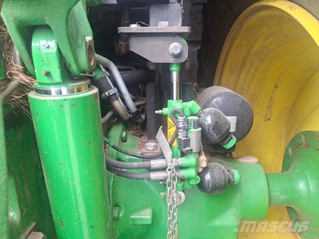 John Deere 6195 R Трактори