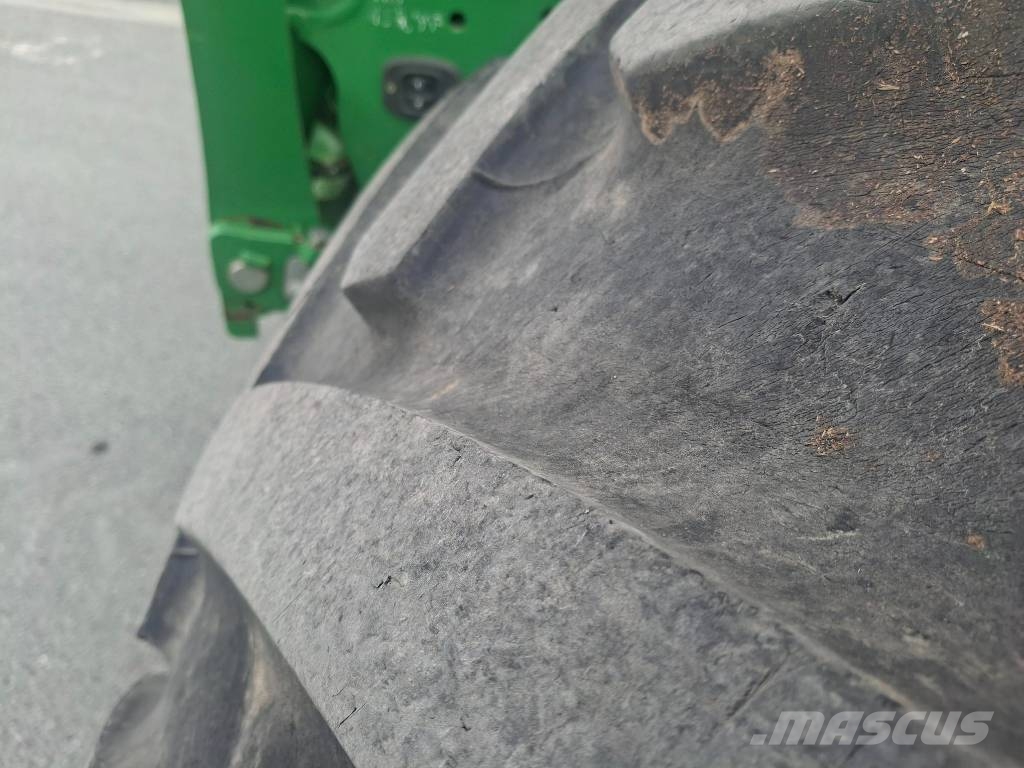 John Deere 6195 R Трактори