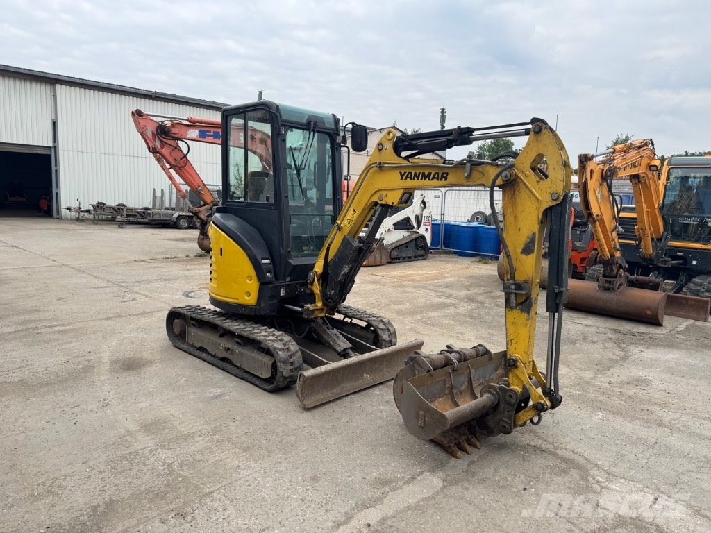 Yanmar VIO27 (09255) *B01 Minikaivukoneet < 7t