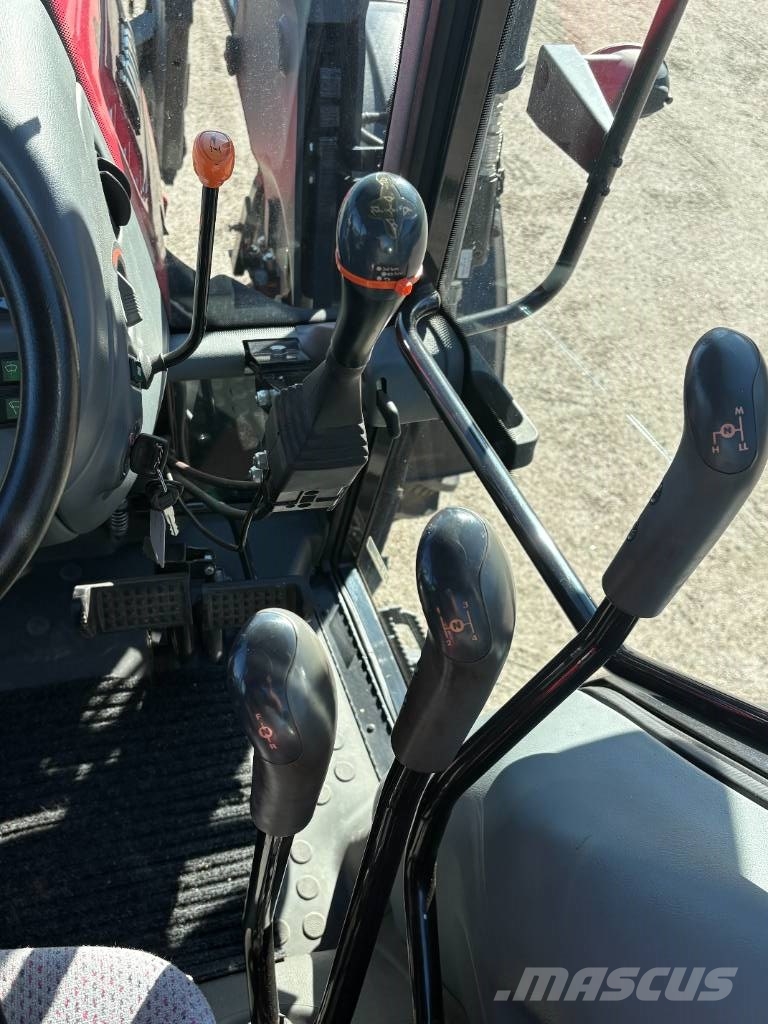 Valtra A 72 Traktory