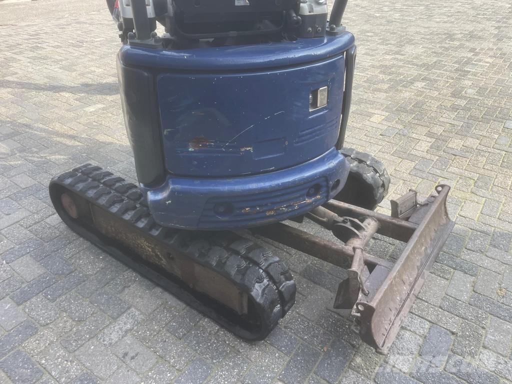 IHI 17 VXE Minigraver mini graafmachine - Kubota Takeu Minigraafmachines < 7t