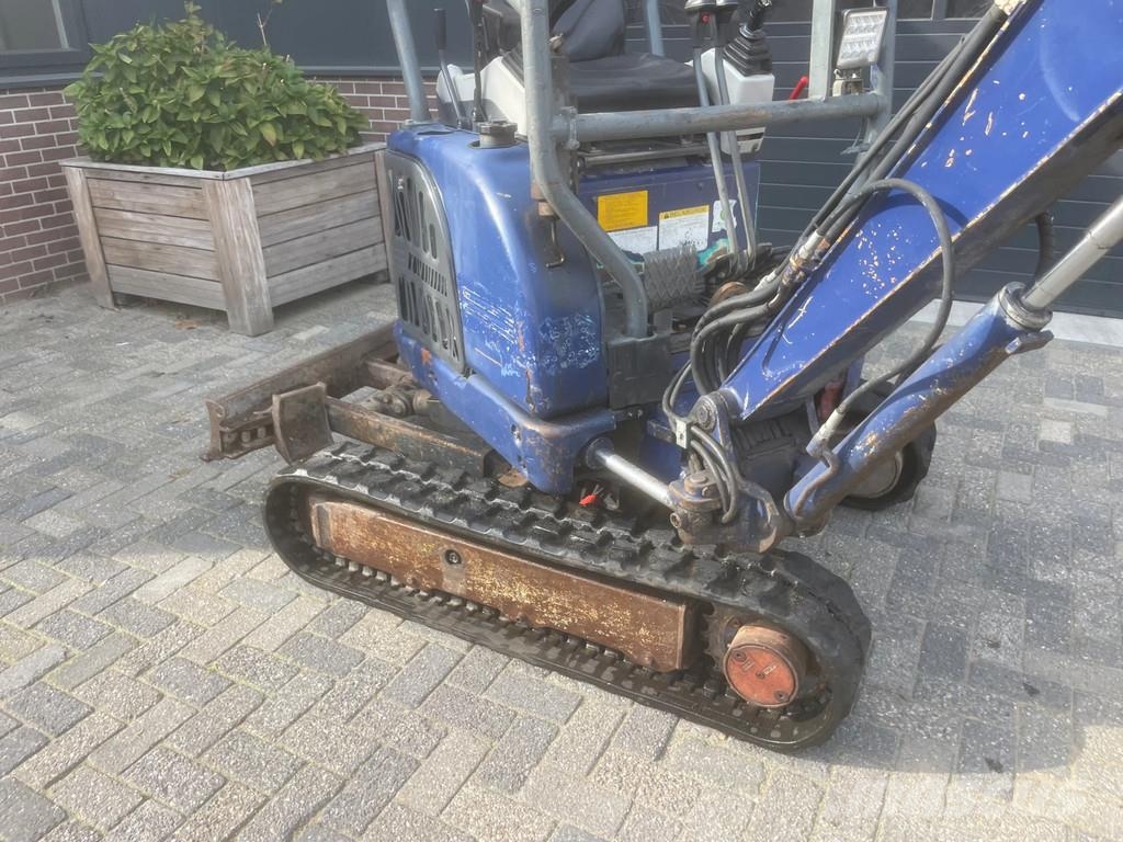 IHI 17 VXE Minigraver mini graafmachine - Kubota Takeu Minigraafmachines < 7t