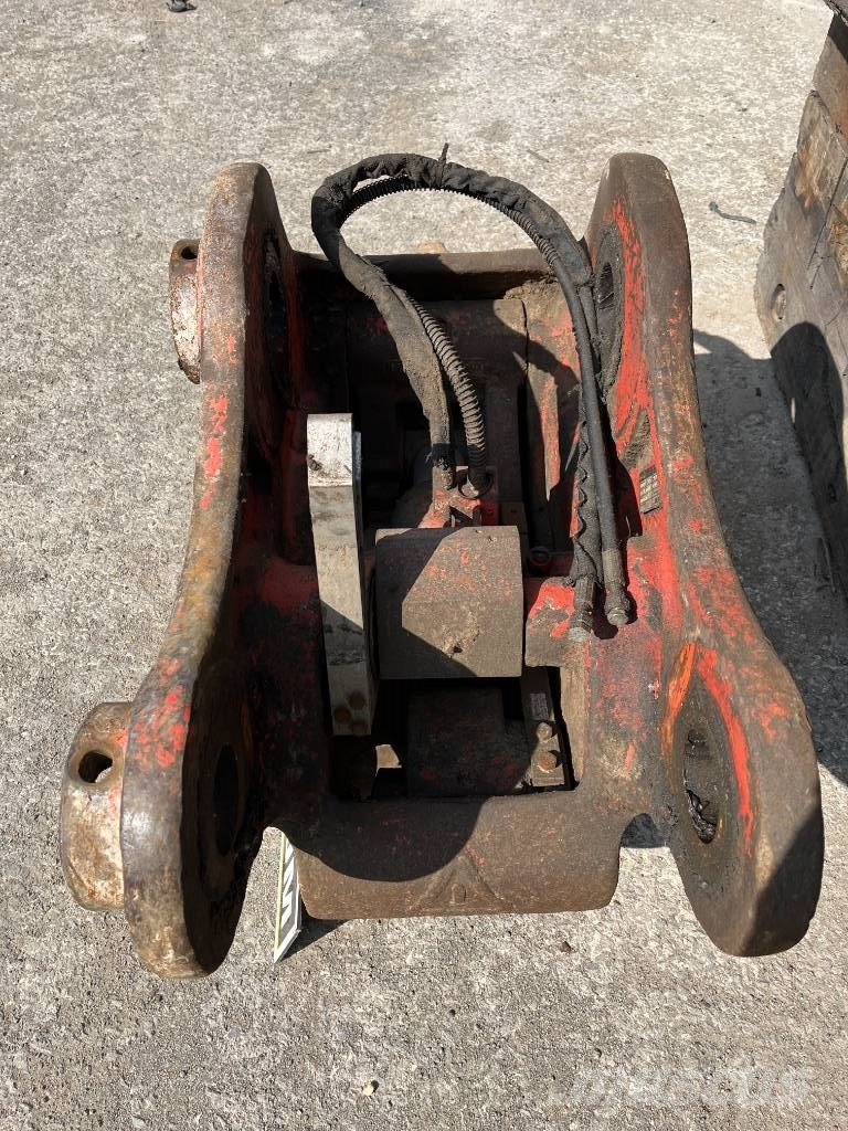 Komatsu PC290 LC10 MILLER QUICKCOUPLER / QUICK COUPLER Бързи съединители