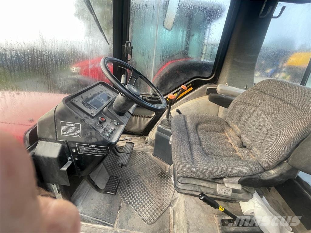 Case IH 4210 Trattori