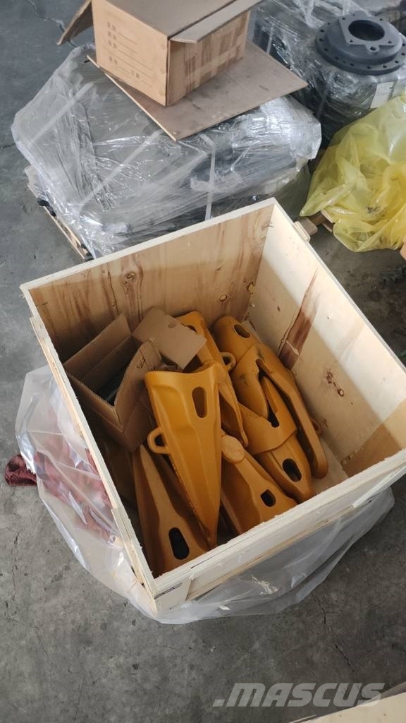 Komatsu PC2000 tooth adapter 443XS145 120XS152SL 475WS152 Váltók