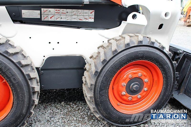 Bobcat S510 Reifen NEU (wie S130 216 226 S450) Skid steer mini utovarivači