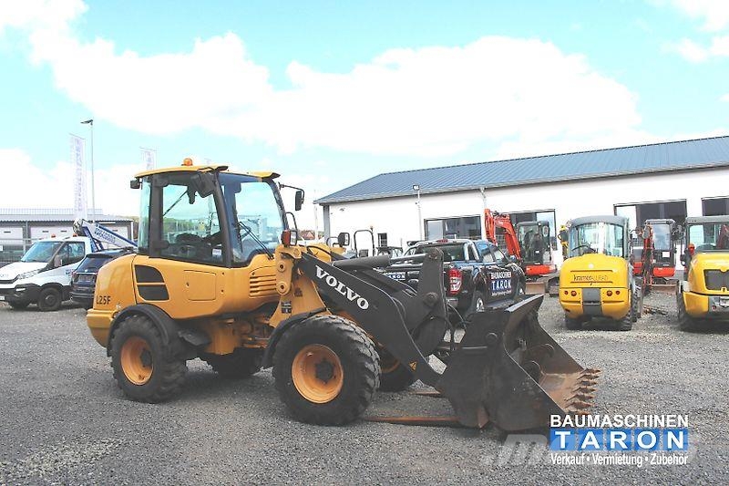 Volvo L25F * Klappschaufel + Palettengabel Фронтальные погрузчики