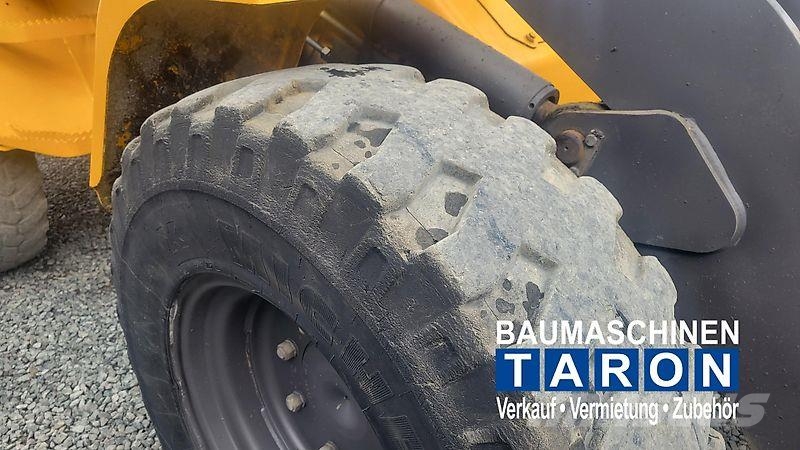 Volvo L30G (wie 1150 L35 TL100 906) Incarcator pe pneuri