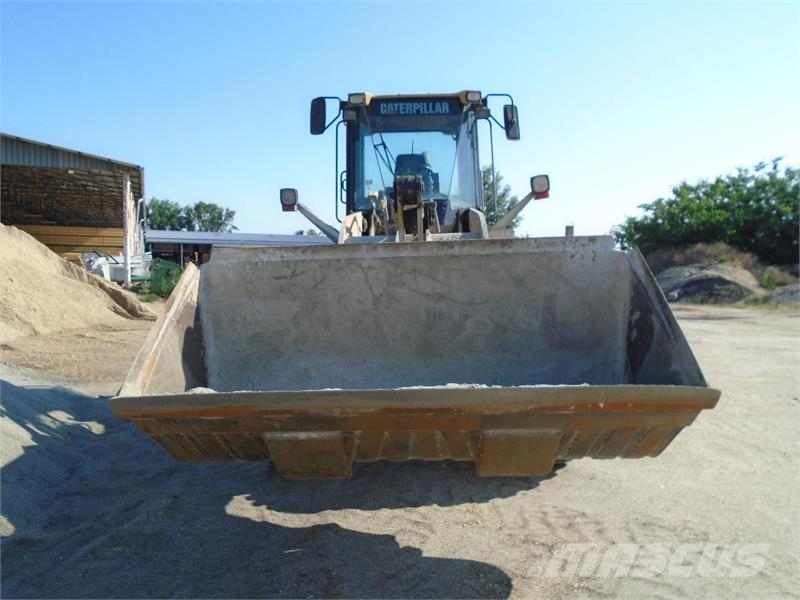CAT 928 G Homlokakodó Колесни товарачи