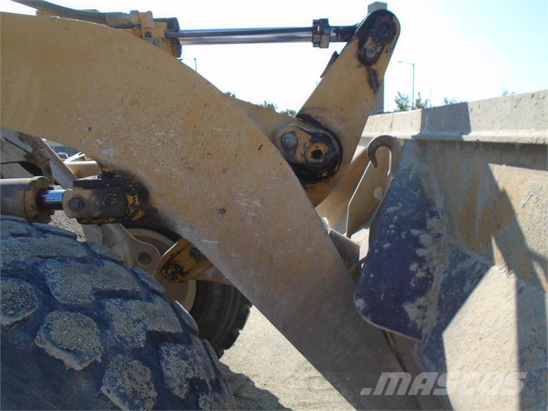 CAT 928 G Homlokakodó Колесни товарачи