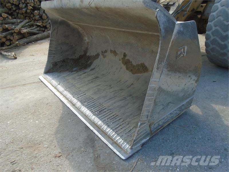 CAT 930 G Колесни товарачи