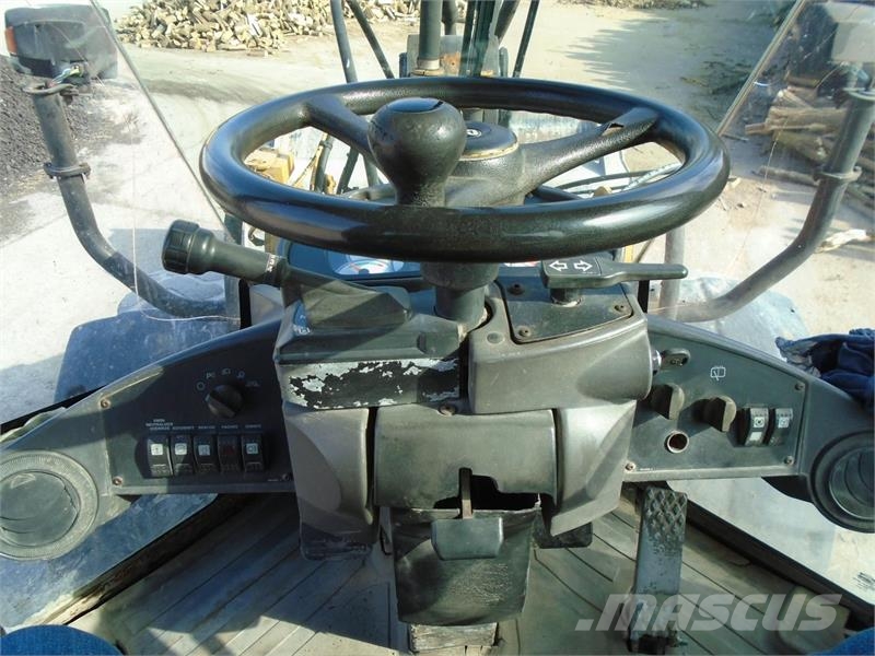 CAT 930 G Колесни товарачи