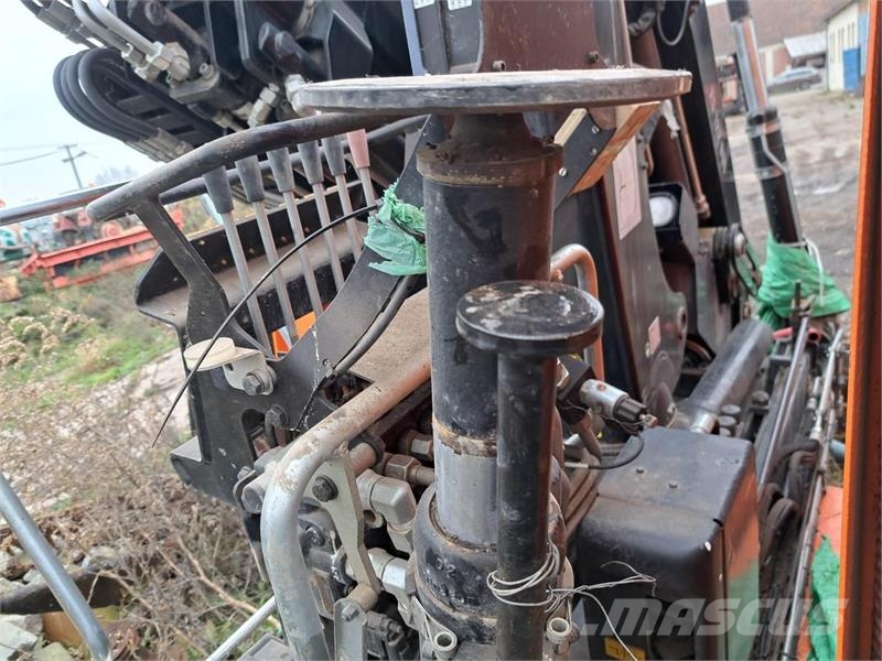 Hiab 122 E-S 3 Duo Mostové a portálové jeřáby