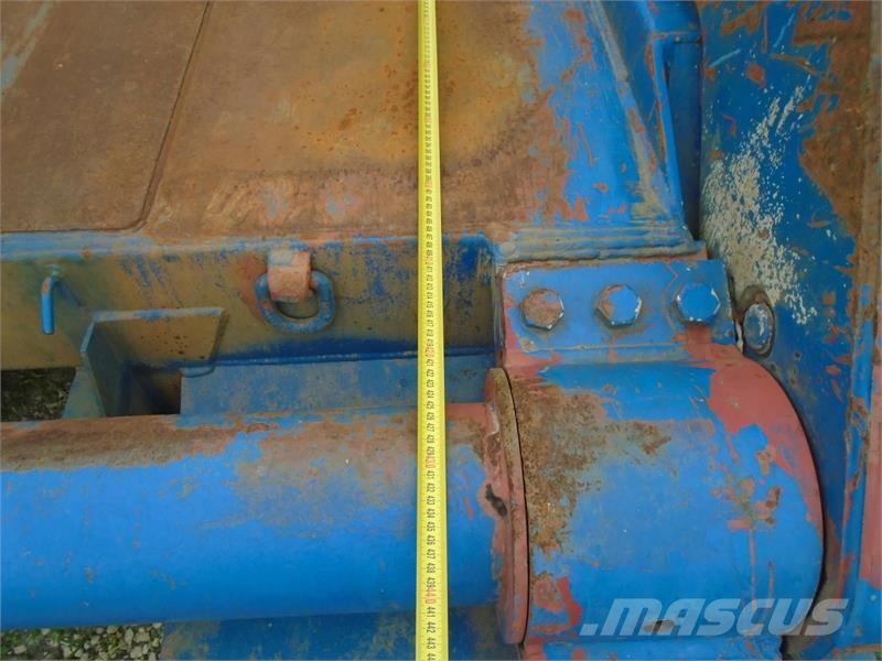 HYVALIFT NG2018 TXL Konténeremlő 貨櫃搬運機
