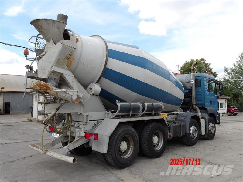 MAN TGS 32.360 8x4 Euro.5 Liebherr 9 m3 Betonmixers en pompen