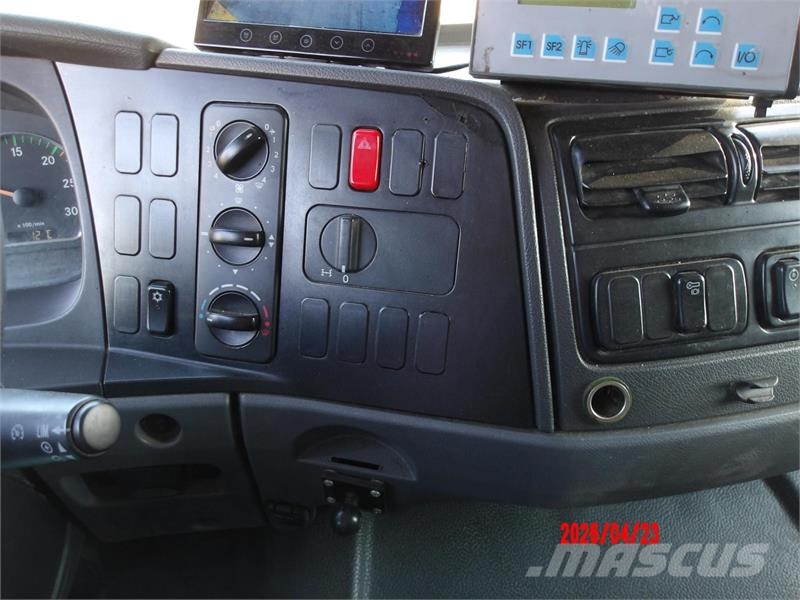 Mercedes-Benz AXOR 1829 Euro 5 Meiller Bañeras basculantes usadas