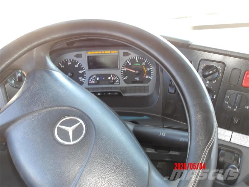 Mercedes-Benz Axor 1824 4x4 Euro 5 自卸式货车