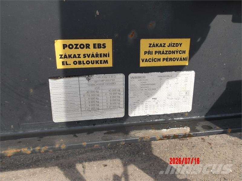 Svan NCH 303 Rönkszállító Semirremolques de transporte de madera