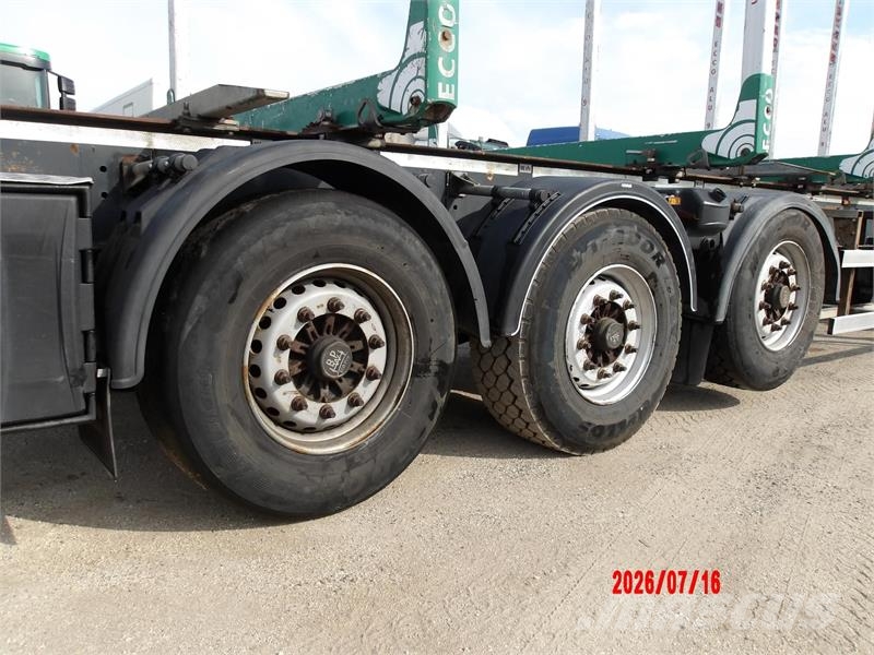 Svan NCH 303 Rönkszállító Semirremolques de transporte de madera