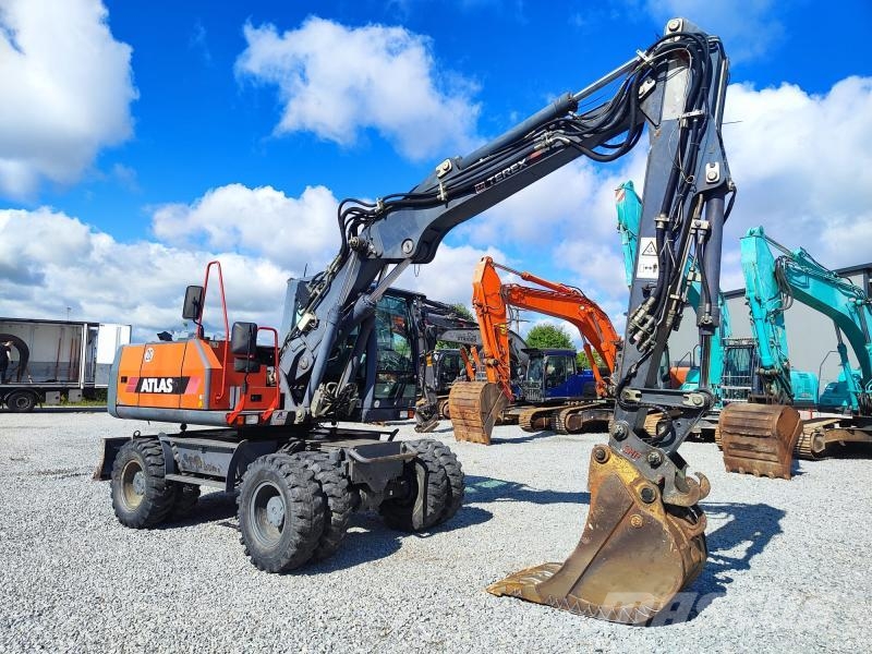 Atlas Copco TW160 Gumikerekes kotrók