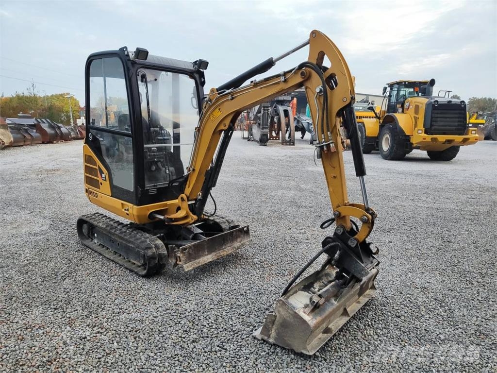 CAT 301.7D Mini bageri <7t