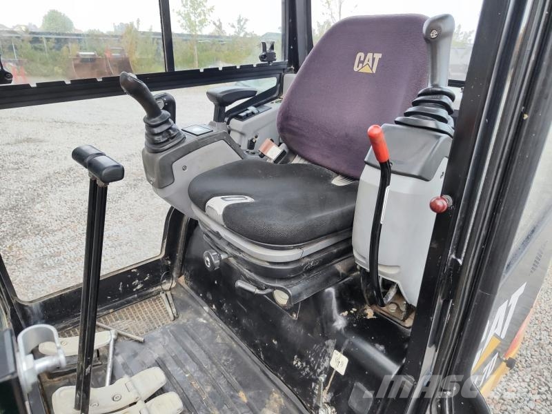 CAT 301.7D Mini bageri <7t
