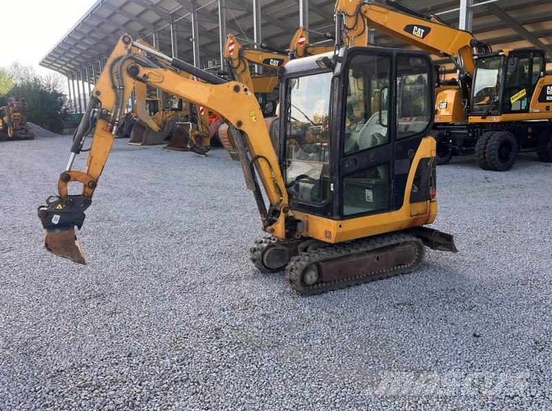 CAT 301.8C Minibagger < 7t