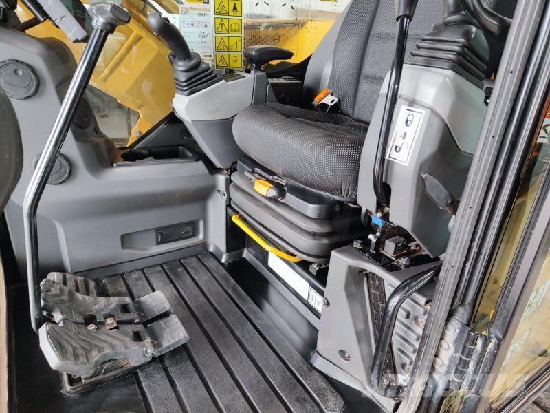 CAT 310 (07A) Minibagger < 7t