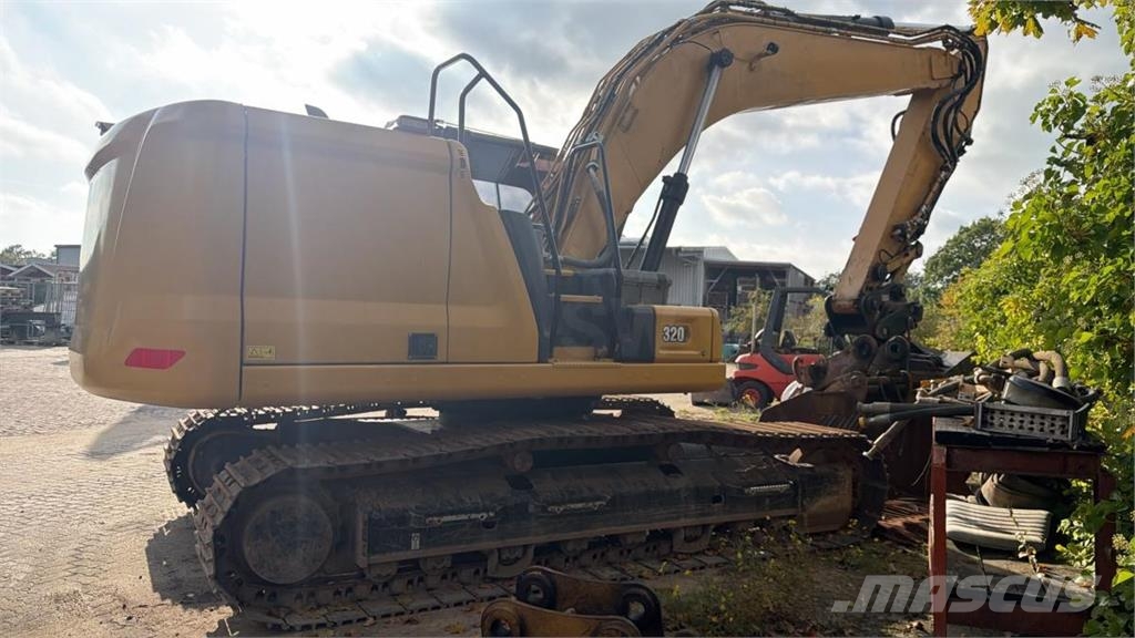 CAT 320 07D Excavadoras de cadenas