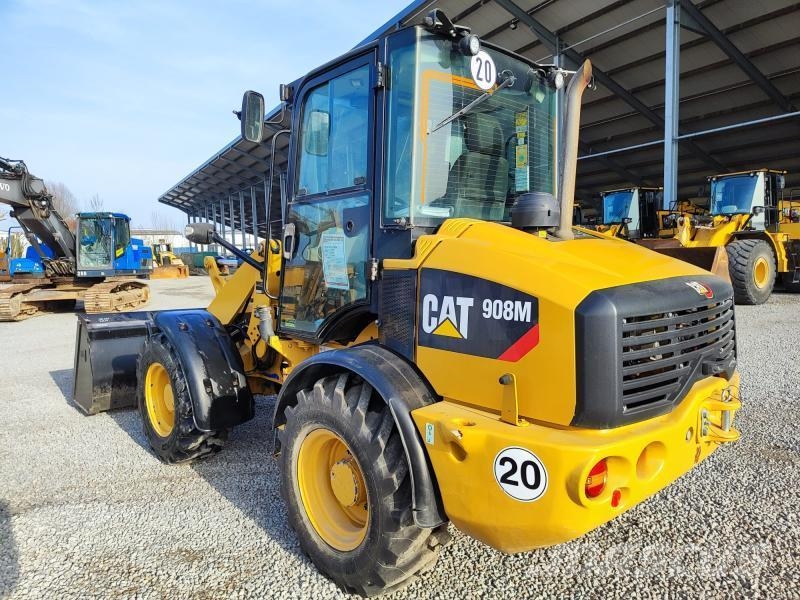 CAT 908 Ładowarki kołowe