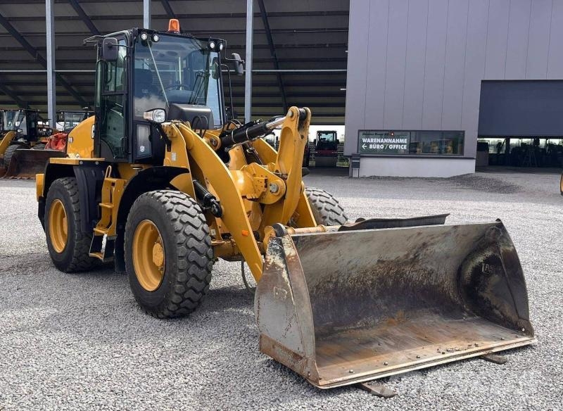 CAT 910 Wheel loaders