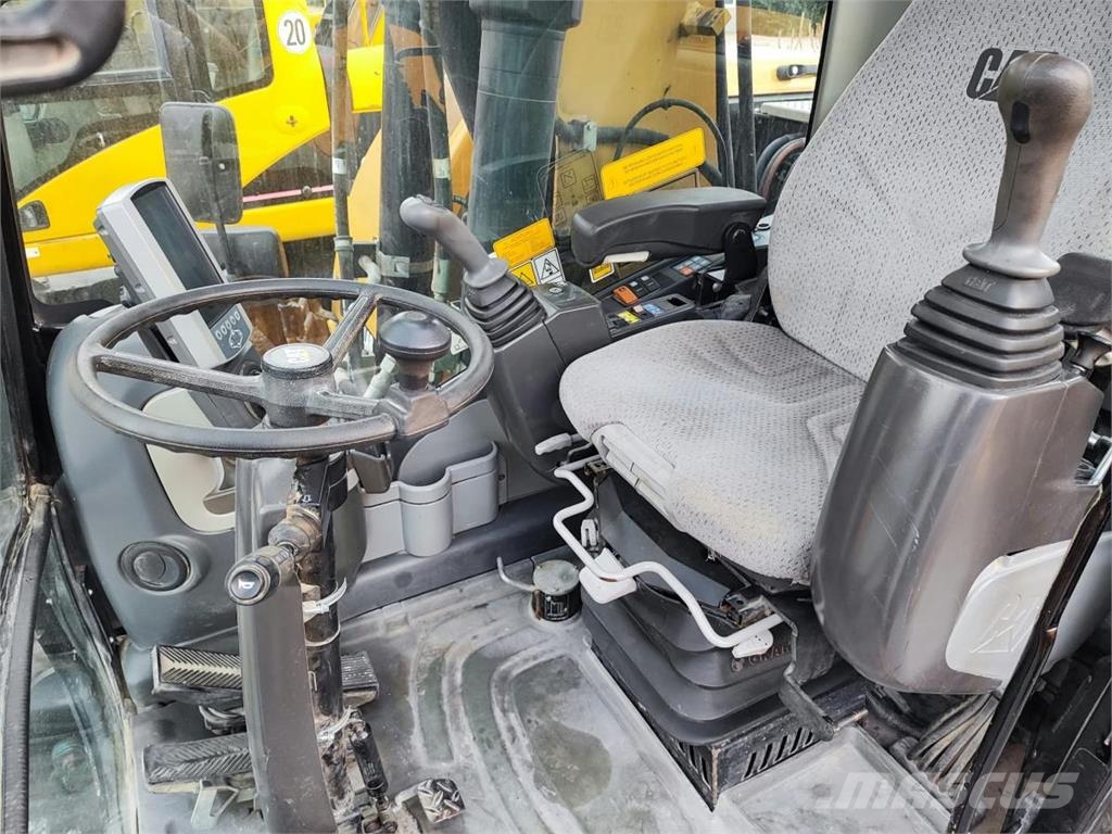 CAT M315D VAH Pyöräkaivukoneet