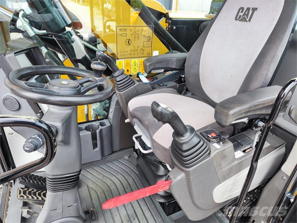 CAT M315F Wielgraafmachines