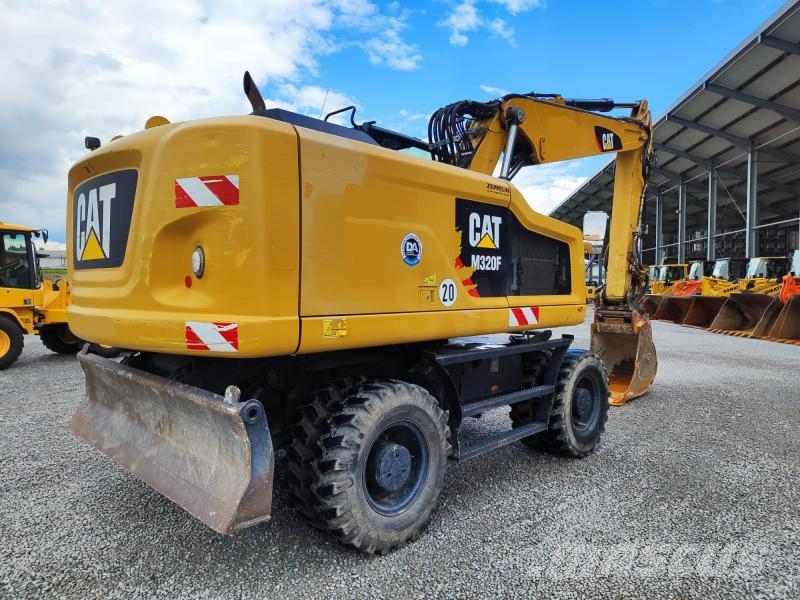 CAT M320F Pyöräkaivukoneet