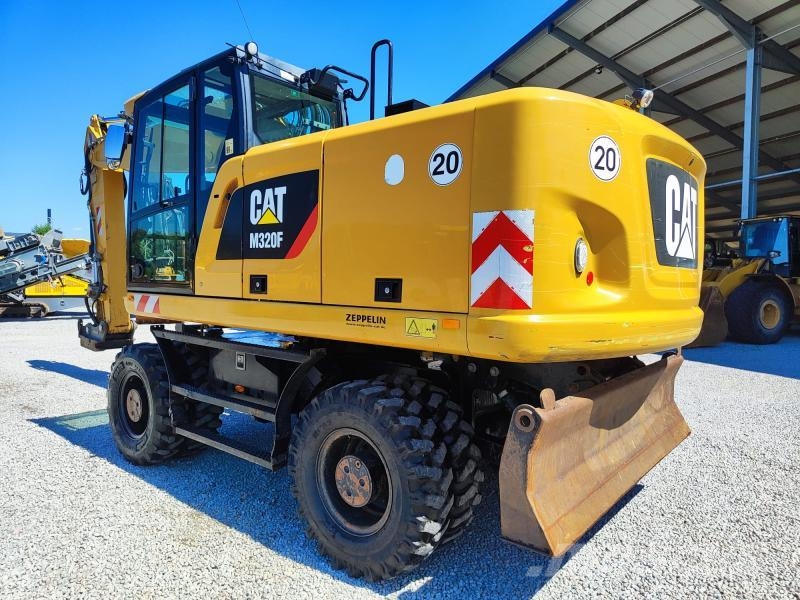 CAT M320F Mobilbagger