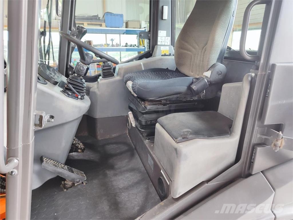 Hitachi ZW75 Hjullastare