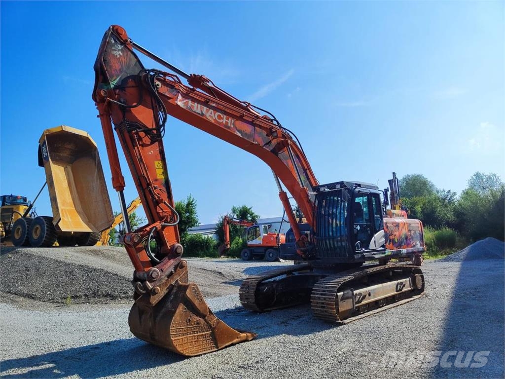 Hitachi ZX350LCN-6 履带挖掘机