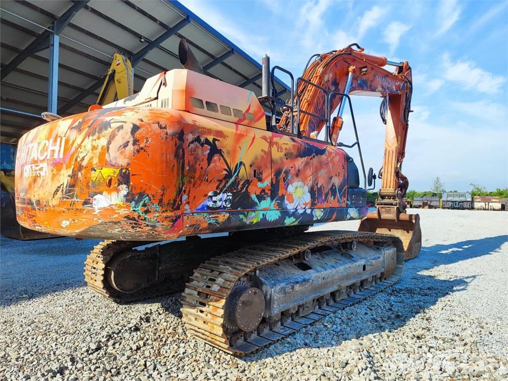 Hitachi ZX350LCN-6 履带挖掘机