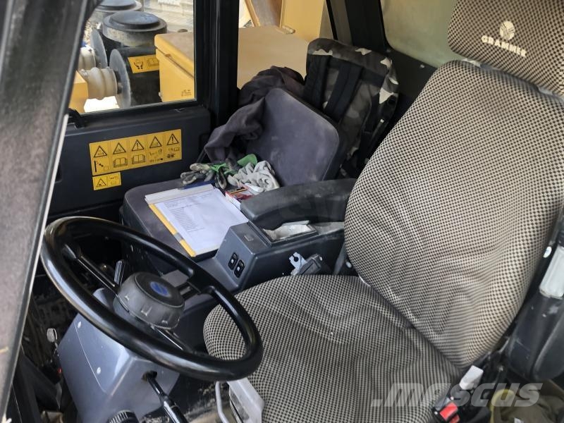 Komatsu HD405-7 Карьерные самосвалы