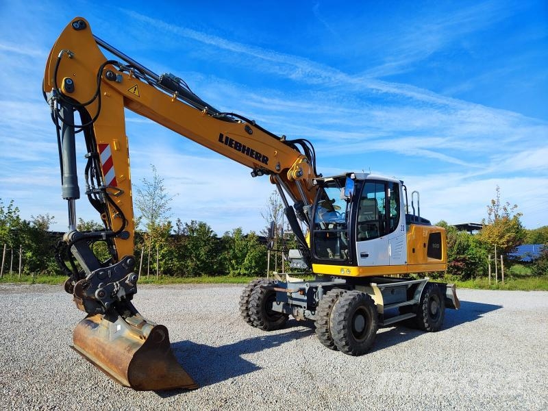 Liebherr A920 Litronic حفارات بعجل