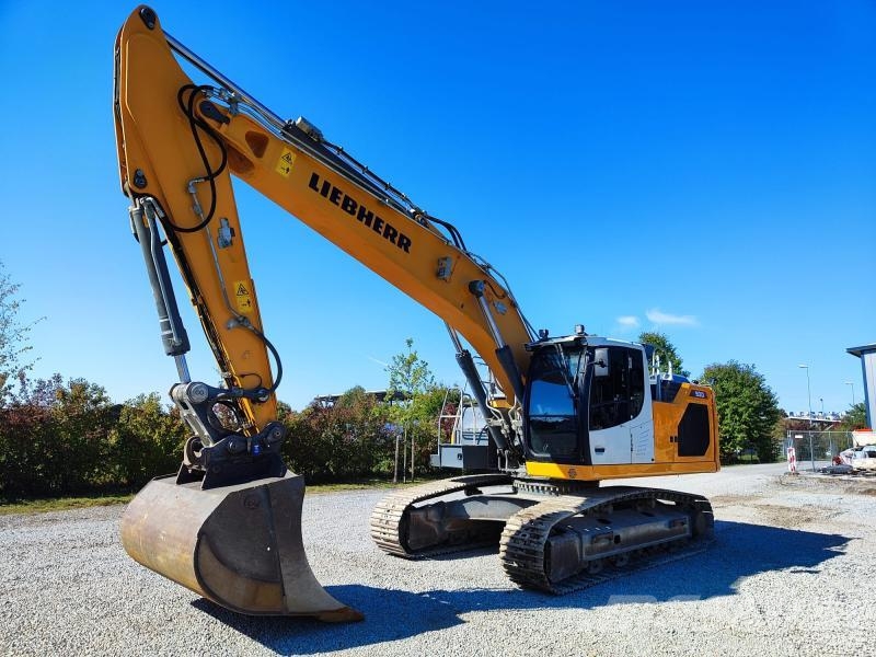 Liebherr R930NLC Raupenbagger