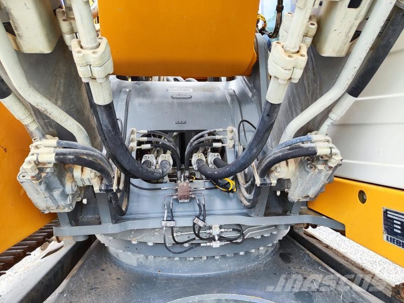 Liebherr R946NLC Crawler excavators